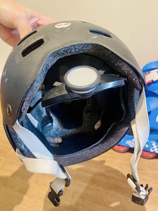 Patins em Linha Criança (32-34) Decathlon + Capacete