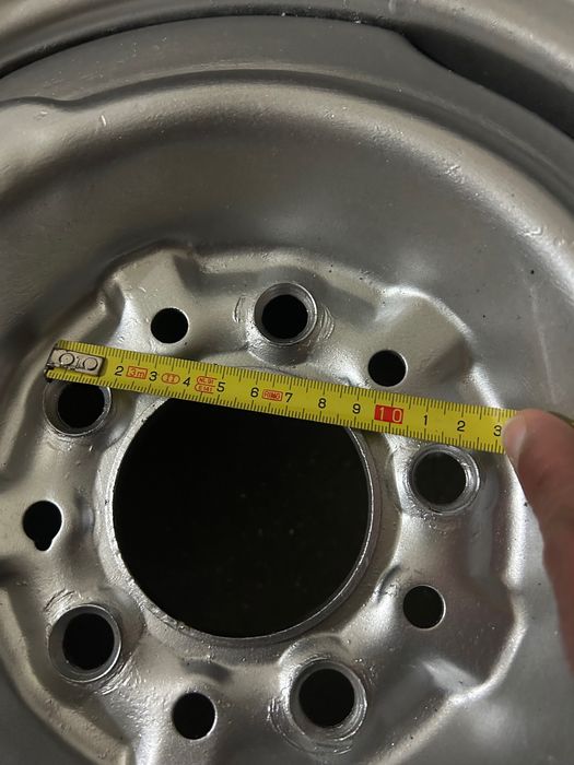 2 Jantes 14 em ferro praticamente novas foram reparadas.