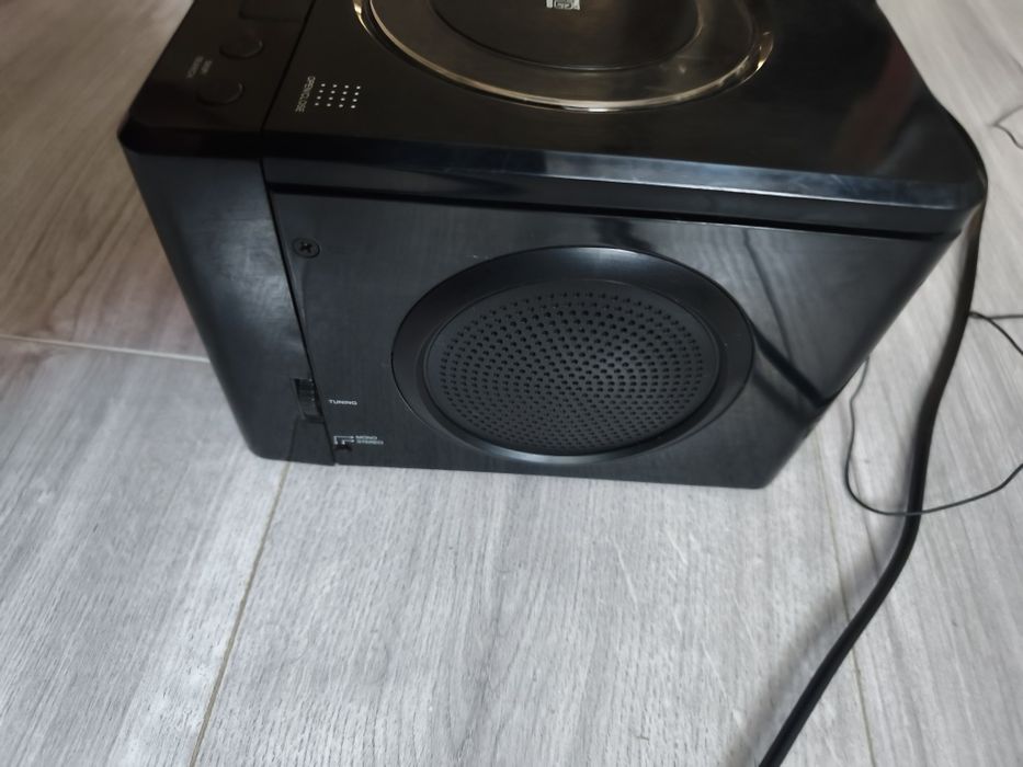 Radio budzik Tevion 127