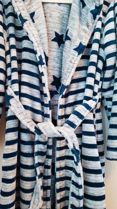 Szlafrok z kapturem dwustronny miękki w dotyku, gruby