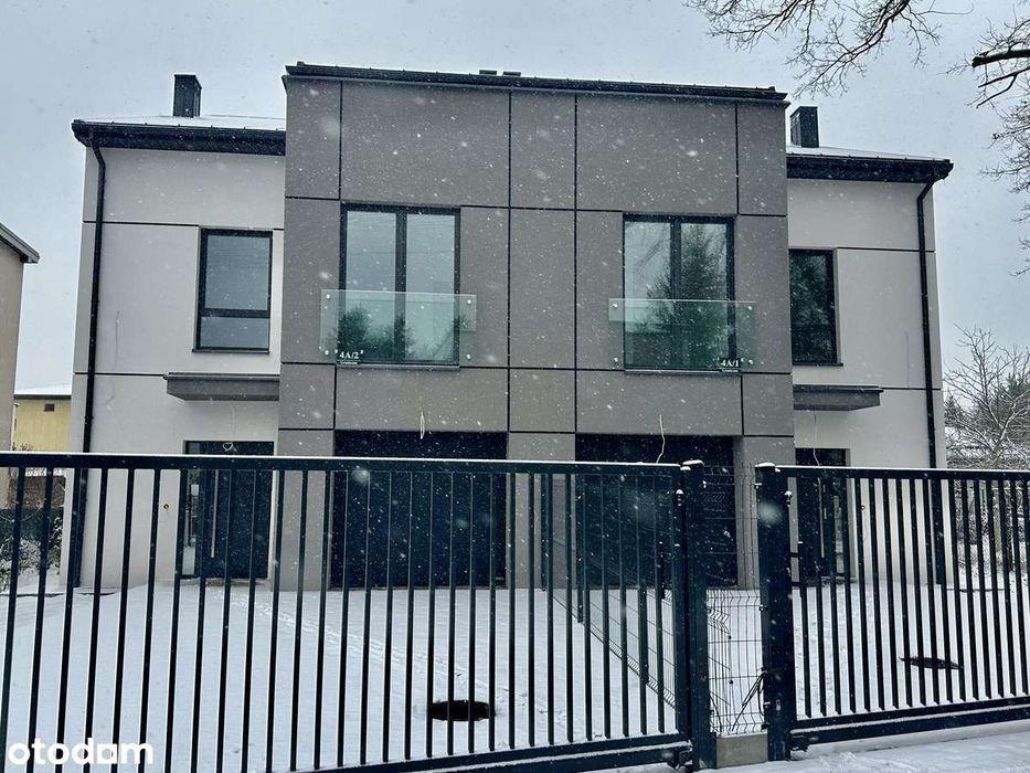 Dom w Nowej Wsi blisko Komorowa i Pruszkowa przy stacji WKD