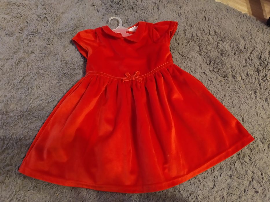 Czerwona sukienka , rozmiar 86cm