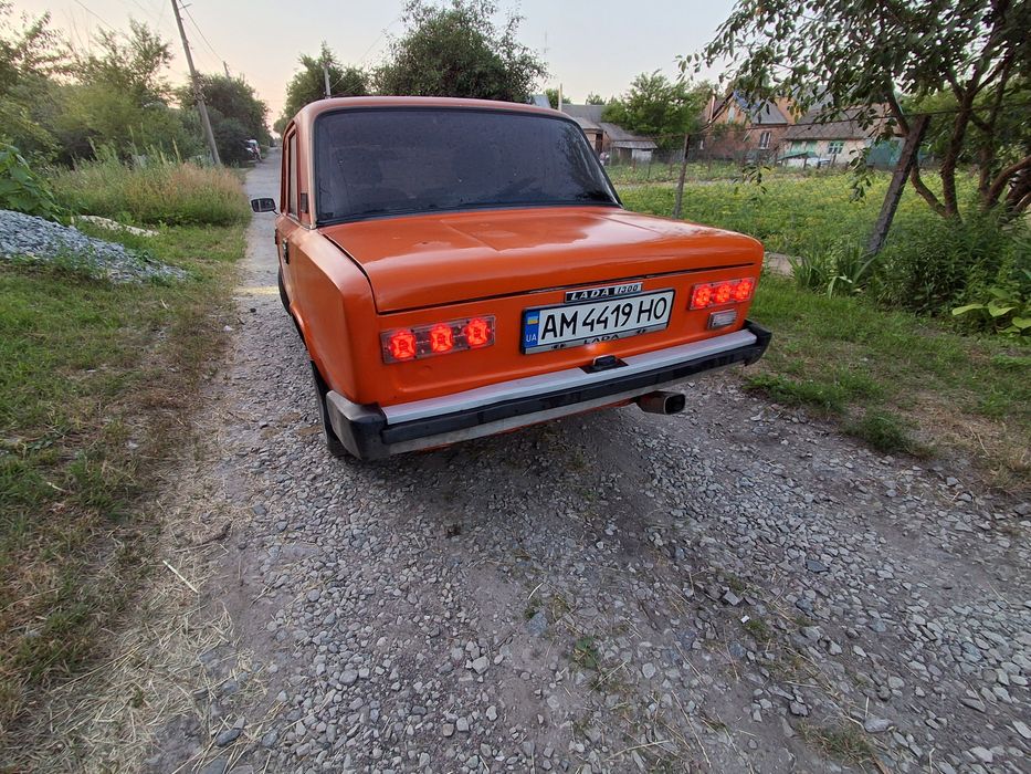 Продам ваз 21013