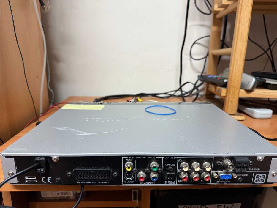 Odtwarzacz CD/DVD Amplituner Yamaha DVR-S300