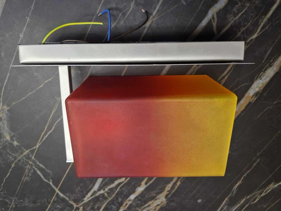 Kinkiet czerwono-żółty E27 VOLTA