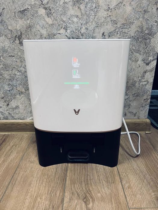 Продаю робот пилесос