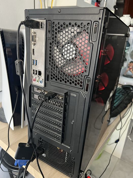 PC Gaming + Monitor Full HD 60Hz – GTX 1660 Super