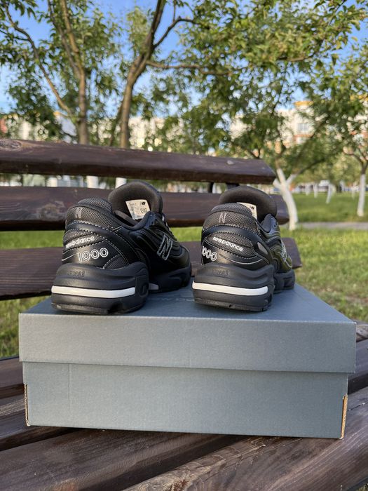Чоловічі Кросівки New Balance 1000 Black Leather(42,43,44)original