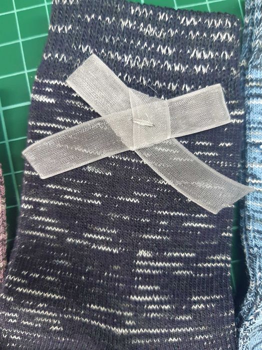 Meias 7 pares tam 23/26 para cerimónia ou não você é que decide