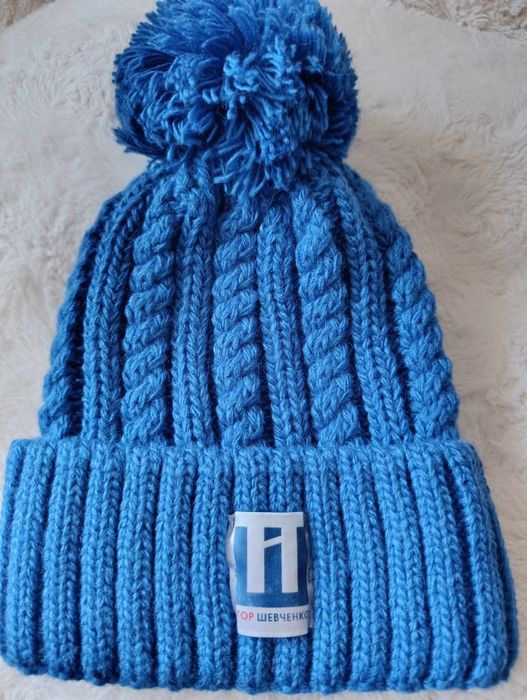 Шапка зимова в'язана