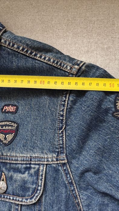 Куртка мужская джинсовая.