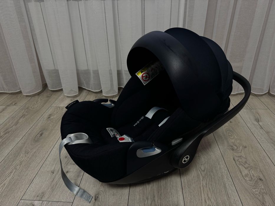 Автокрісло Cybex Cloud Z i-Size Navy