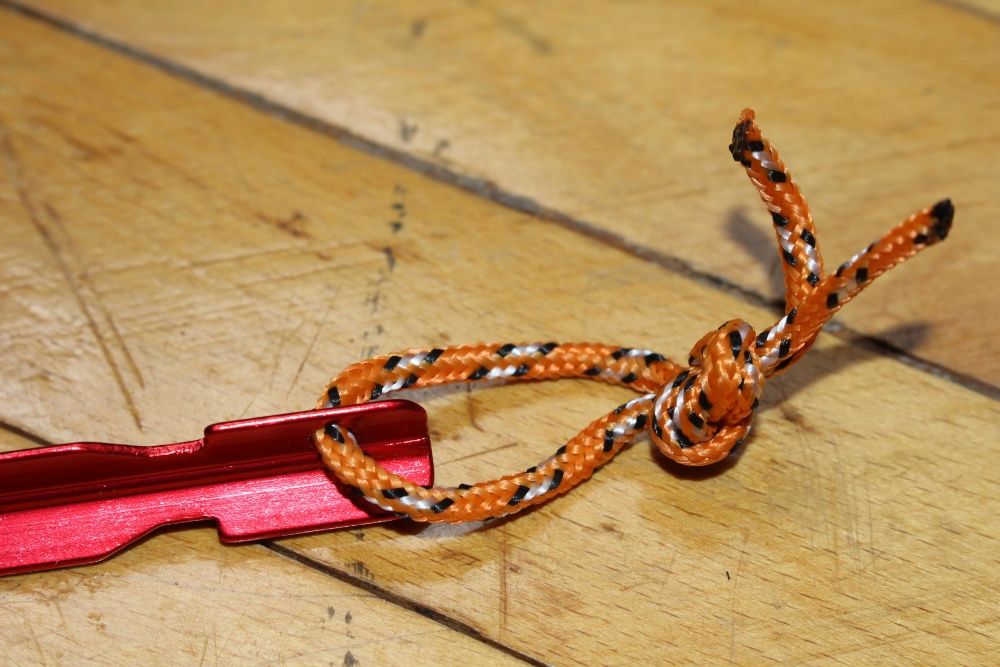 Алюмінієві кілки V-подобные, алюминиевые колышки для палаток 18 см