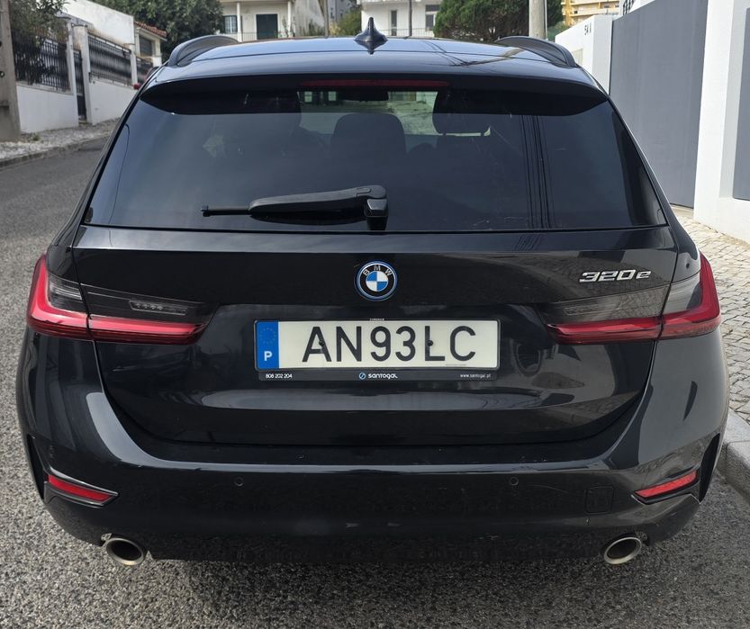 BMW320e Touring Corporate Edition Auto Plug-In