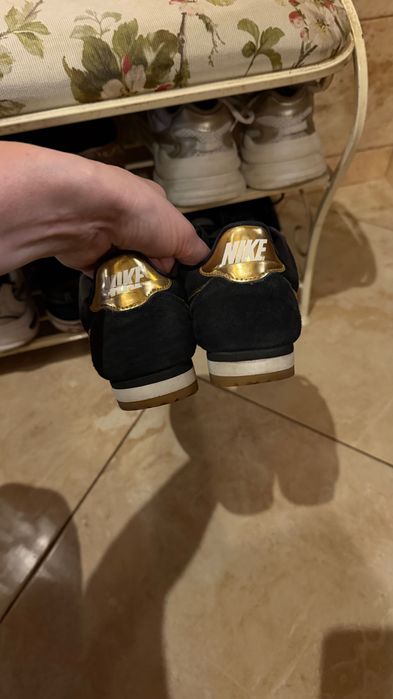Красовкі       Nike