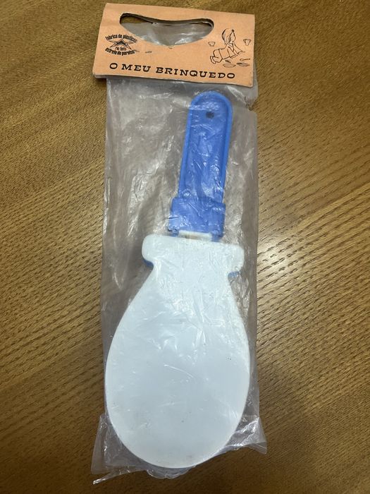 O MEU BRINQUEDO - Estrela do Paraíso (Fábrica de plásticos, Rio Tinto)