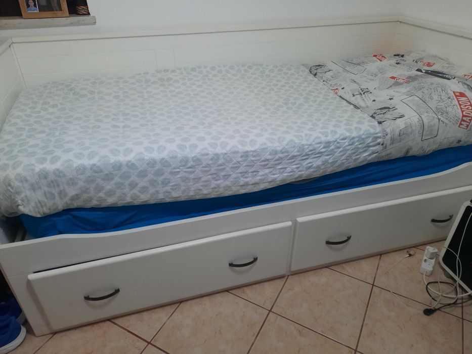 CAMA Usada mas em bom estado