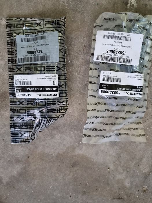 Vendo diverso material VW Golf MK2