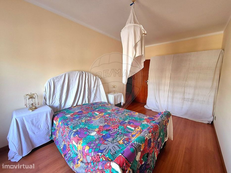 Apartamento T4 para venda