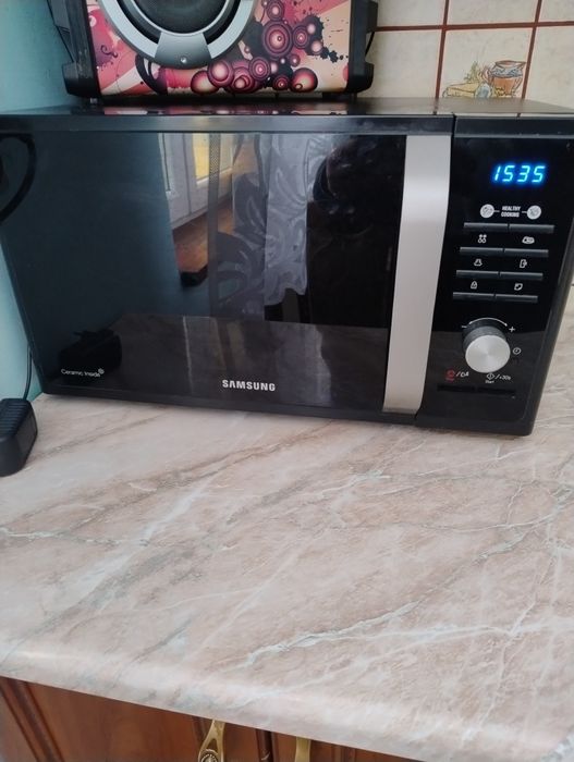 Kuchenka mikrofalowa jeszcze na gwarancji