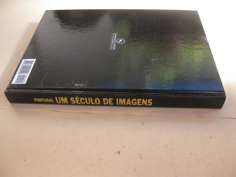 Portugal - Um Século em Imagens de Mário Bettencourt Resendes