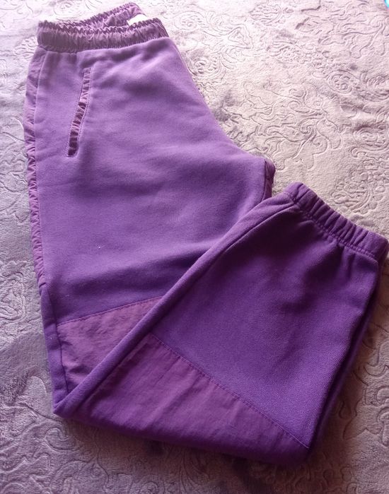 Спортивные  брюки  на девочку