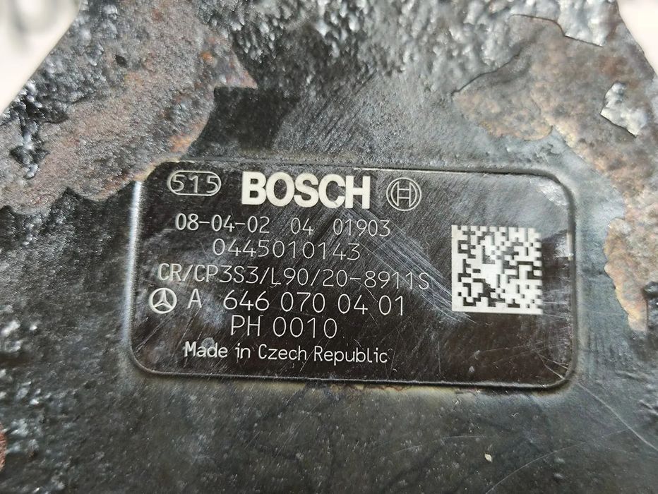 Bomba injetora Bosch Mercedes CLK W209 220