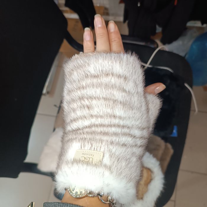 Мохнатые митенки