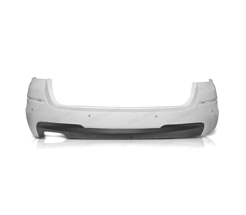 PARA-CHOQUES TRASEIRO BMW F11 TOURING LOOK M PDC SAIDA DUPLA ESQ