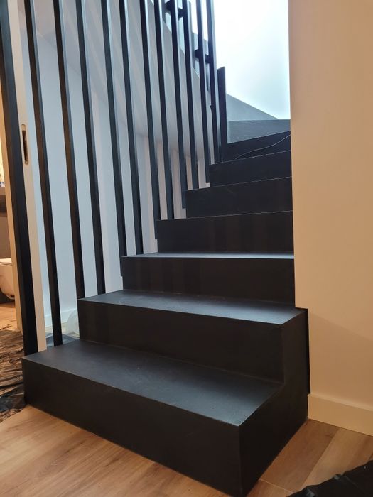 Mikrocement , mikrometal , żywica ,schody , podłogi , ściany , łazienk