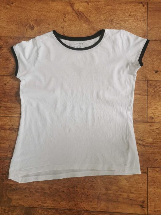 T-shirt rozm. S marki Sinsay