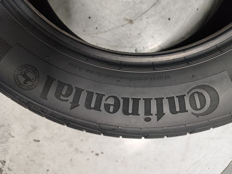2 pneus semi novos continental 225/60R17 99V Oferta dos Portes