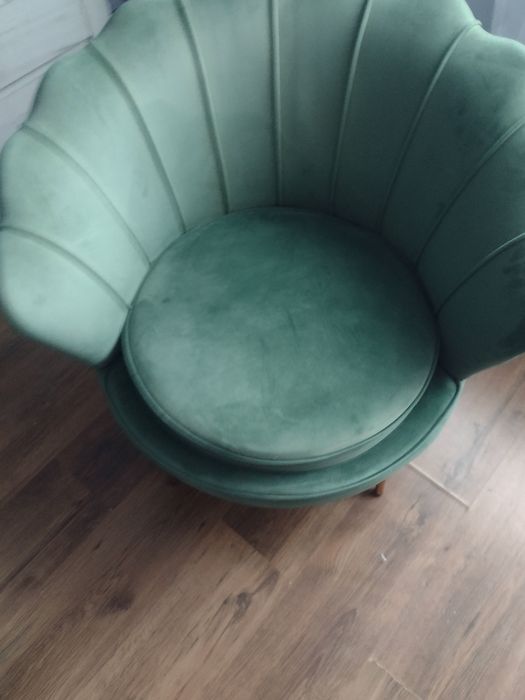 Sprzedam  używany  fotel