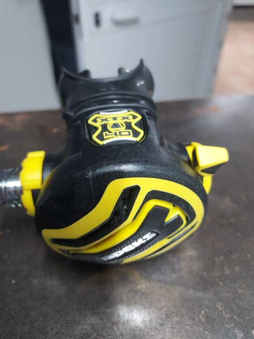 Apex XTX40 como novo