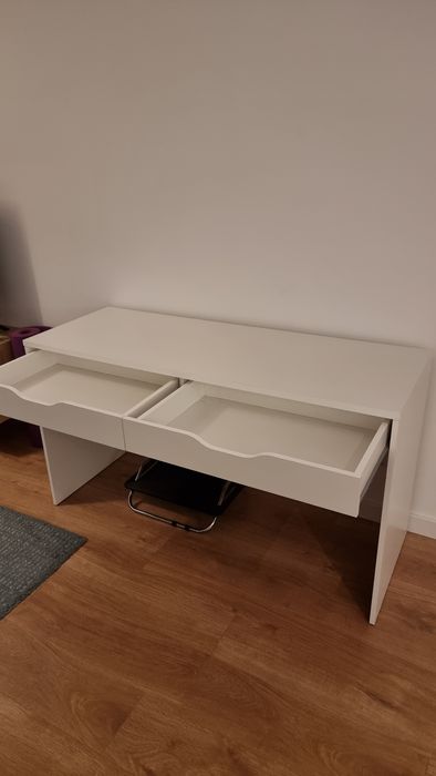 białe Biurko z szufladami, masywne, 50 cm x 138