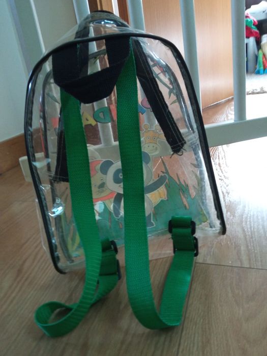 Mochila transparente do Panda