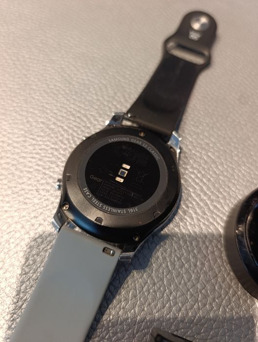 Samsung gear 3 smartwatch