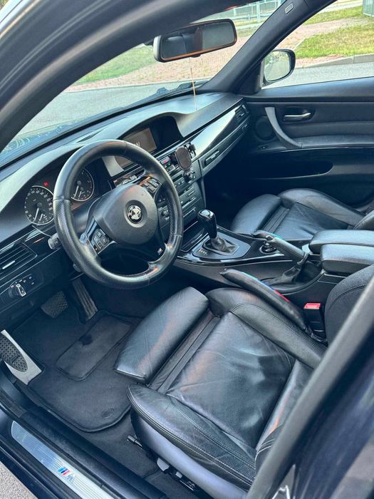 Samochód bmw E90 320D