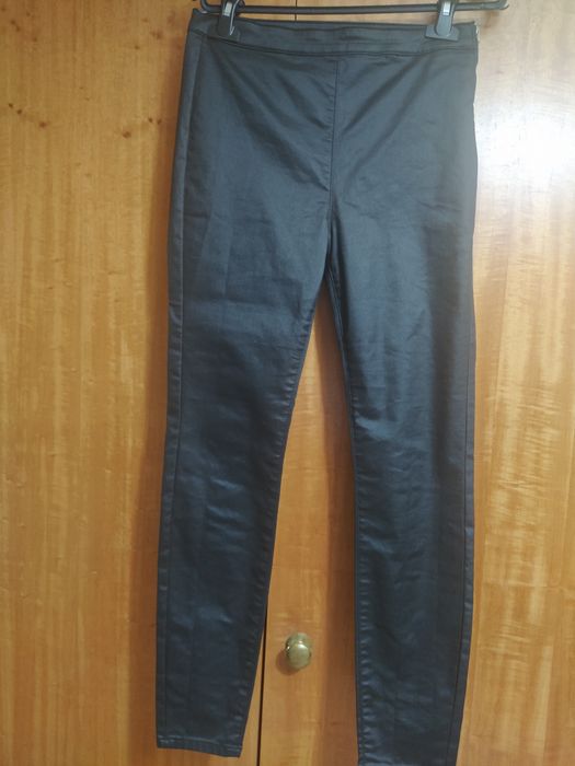 Calça mulher Lefties