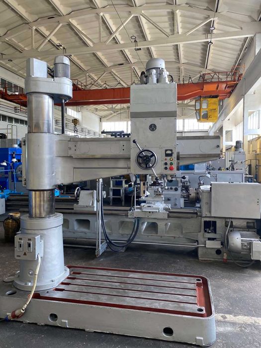 Станок радиально-сверлильный 2А554