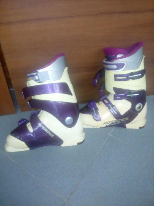 Продам лыжные ботинки