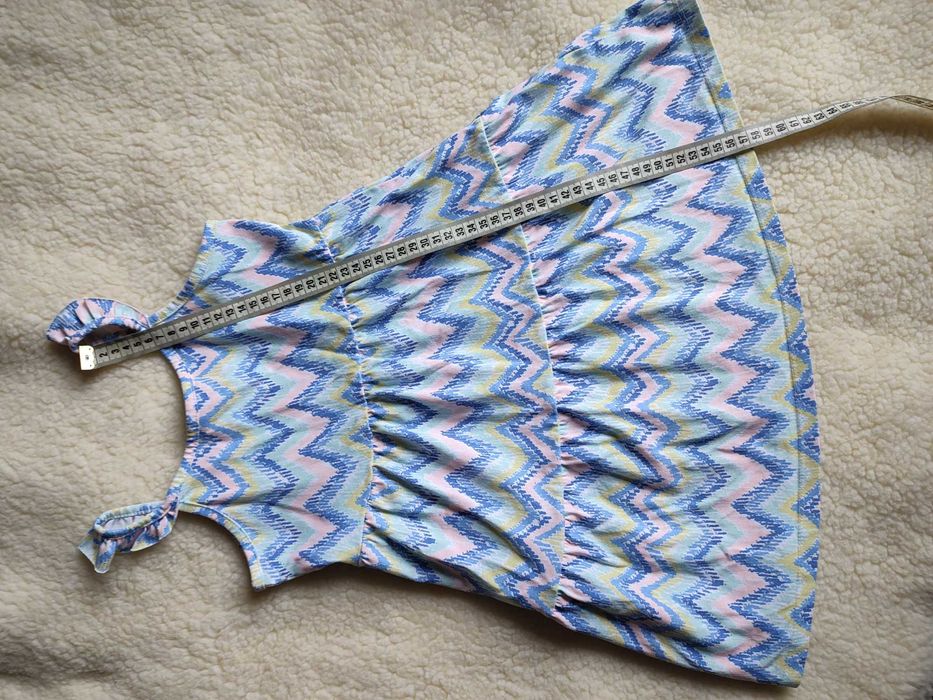 Сукня літня на дівчинку