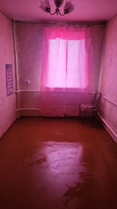 Продам пол будинка у м. Вільнянськ