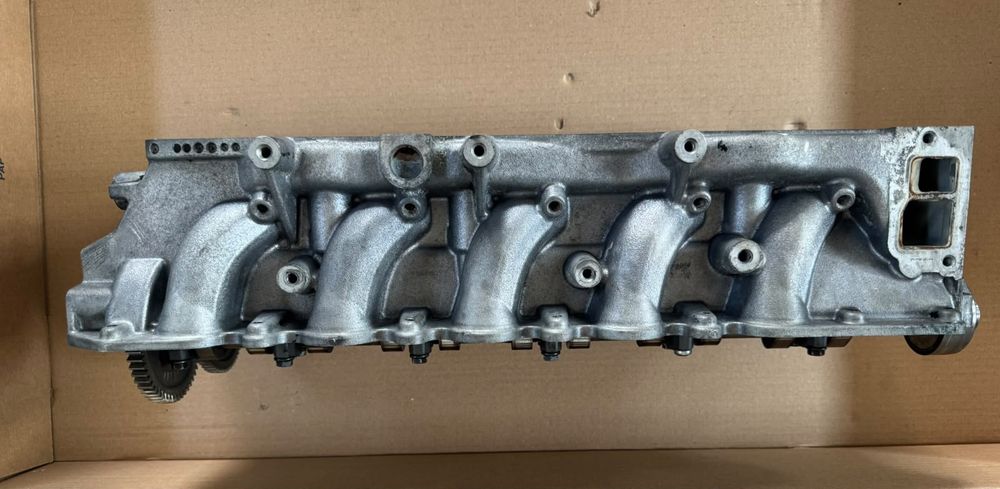 Головка Volvo 2.4D, D5.