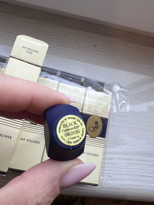 Подводка Ffleur, черная, водостойкая