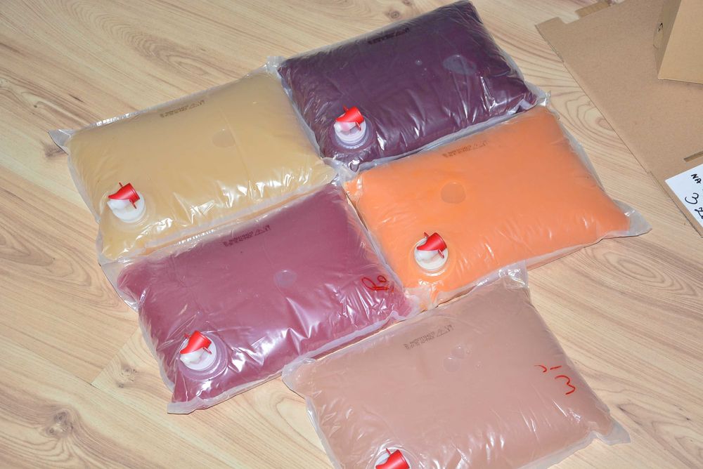 Soki NFC tłoczone, naturalne w BAG IN BOX