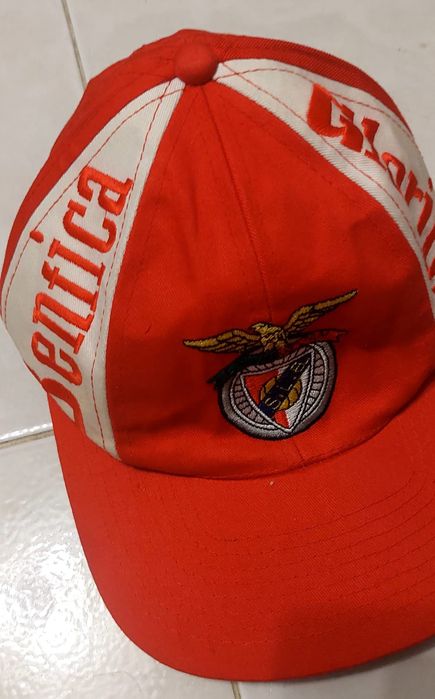 Bone do Benfica antigo