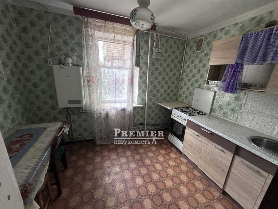 Продаж 4 кімн. квартири у Великодолинському