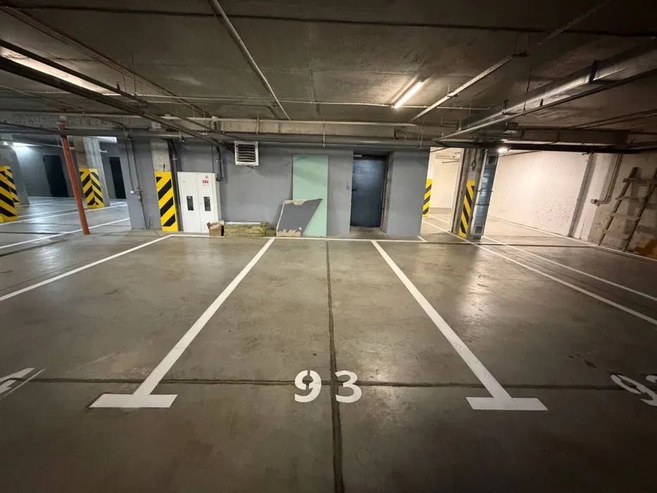 Продам паркомісце в підземному паркінгу ЖК RYBALSKY