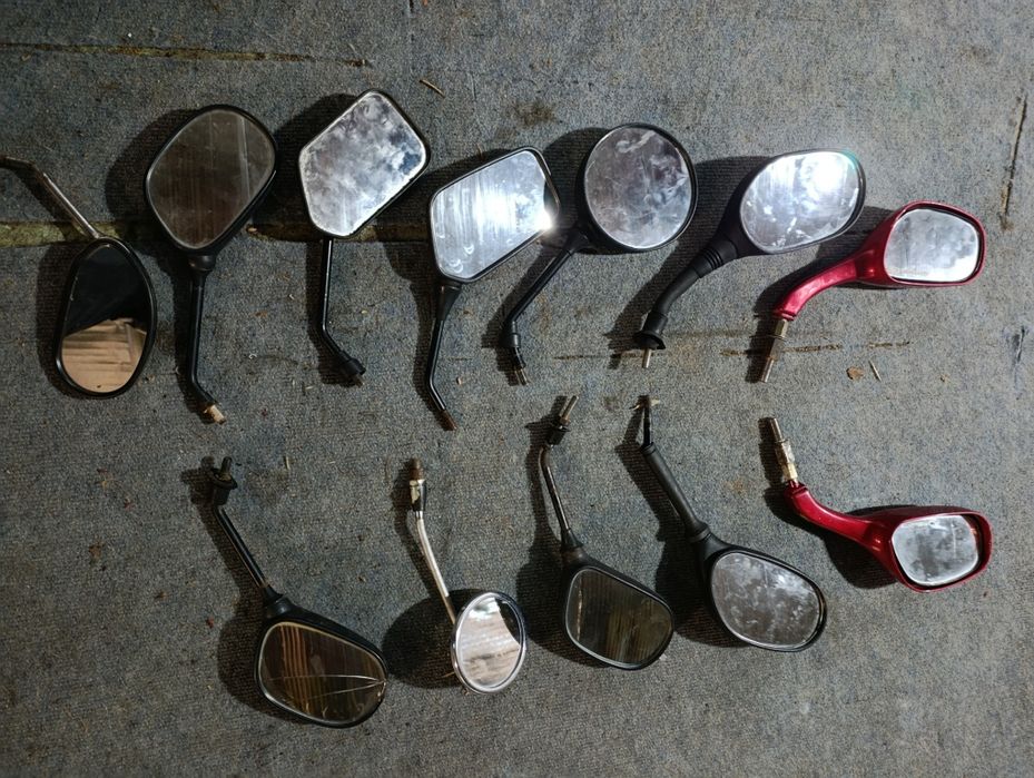 Зеркала М8,10 разные